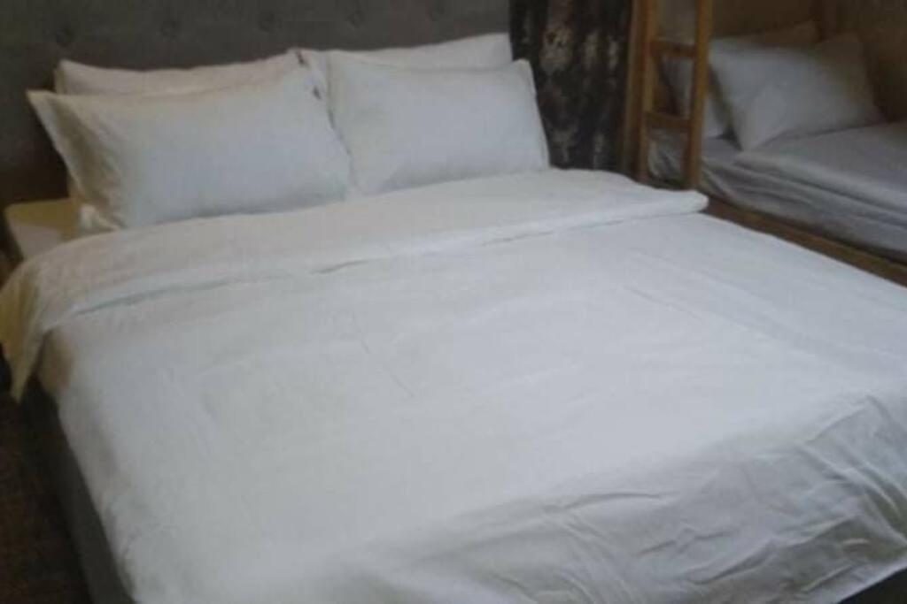 A2J Luxury 1Br Balcony Suite Near Venice Mall Bgc Manila Dış mekan fotoğraf